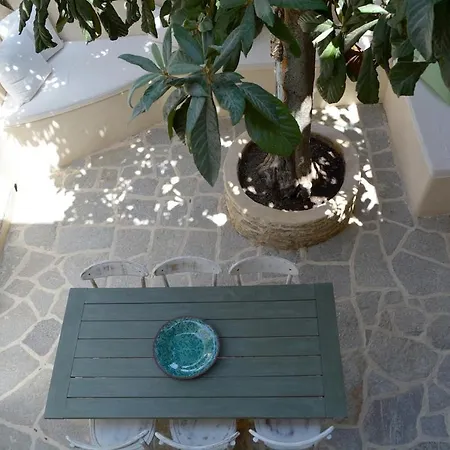 Delightful House With Patio & Rooftop Terrace Appartement Symi