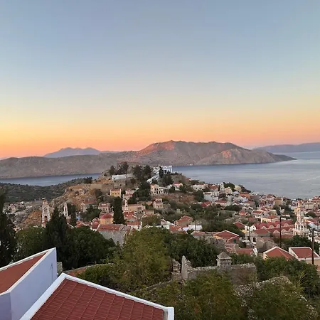 Appartement Delightful House With Patio & Rooftop Terrace *